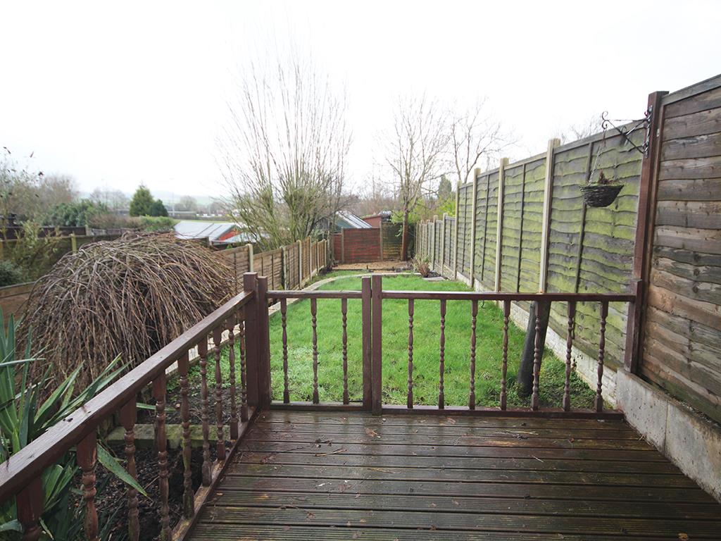 3 bedroom semi-detached house To Let in Barnoldswick - 2017-02-27 10.31.08.jpg